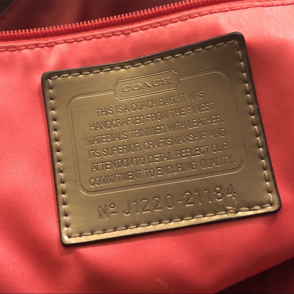 Authentic Coach Poppy Embroidered Signature C - Picture 2 of 2